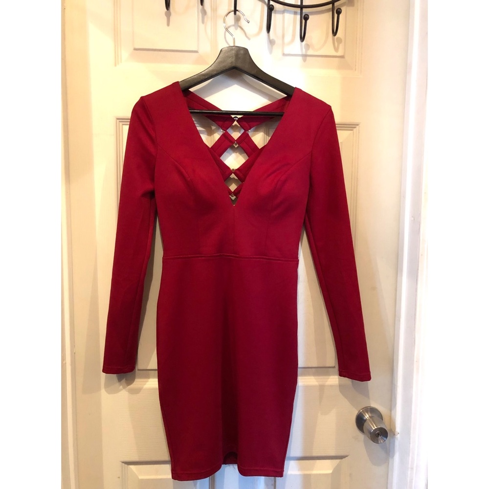 Red Long Sleeve Dress 🍃